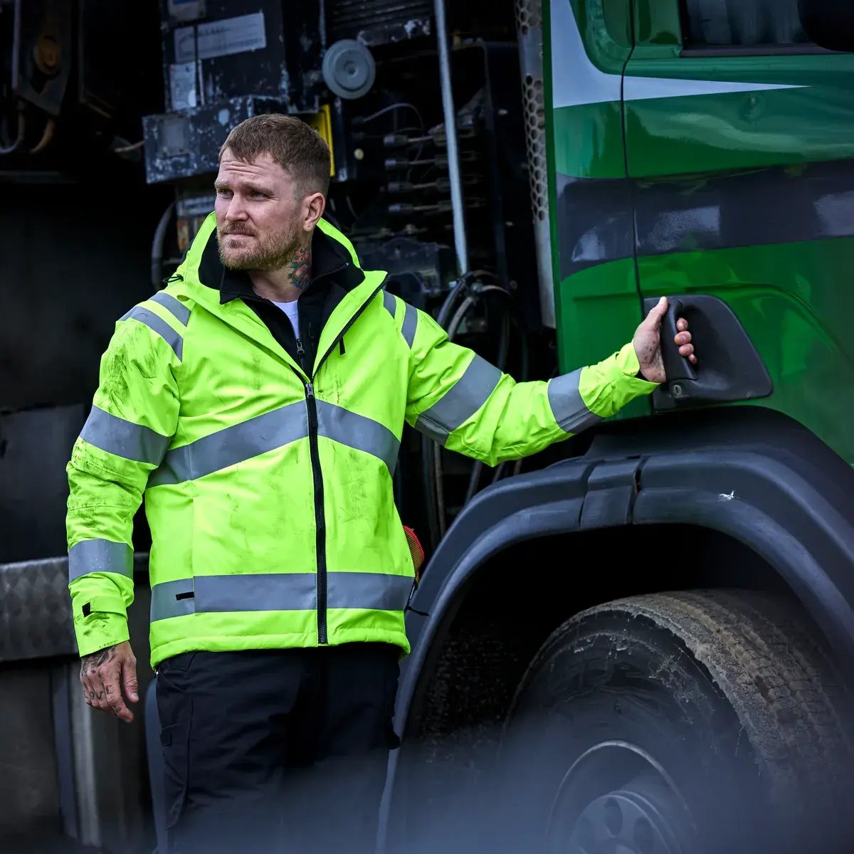 301178-130_jacket_301262-196_trousers_Trofta_3514L-Square-1 301178-130_jacket_301262-196_trousers_Trofta_3514L-Square-1